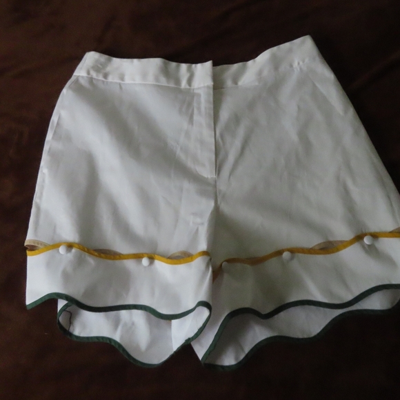 Antonio Melani x The Nat Note Zoe Scalloped High Waisted Shorts sz 12 NWT - Picture 1 of 7